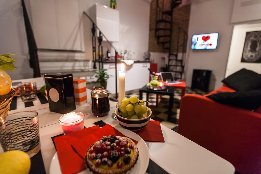 Chroma Italy - Chroma Apt Trastevere Exterior photo